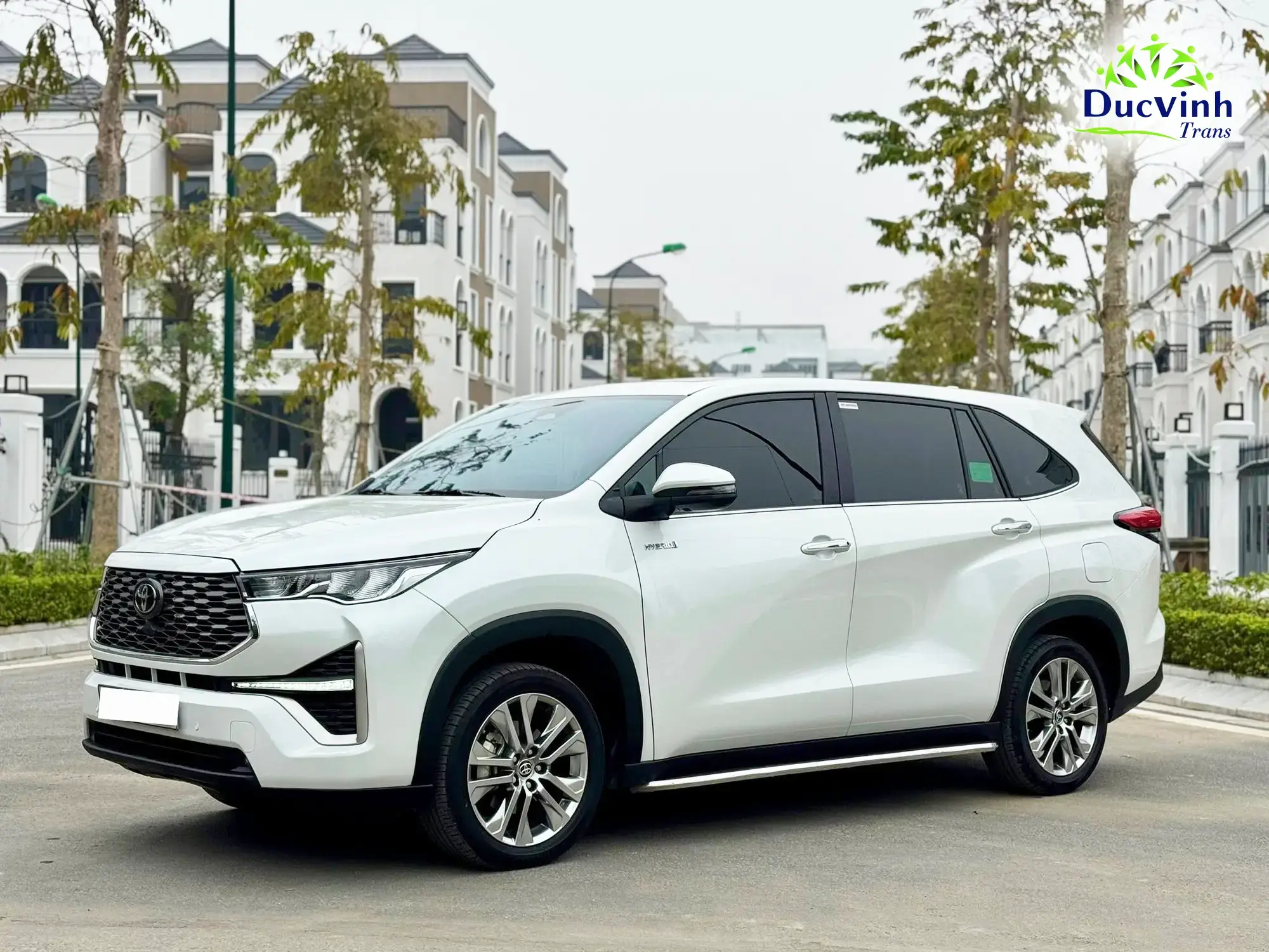 Cho Thuê Xe 7 Chỗ Đưa Đón Học Sinh - Ảnh 3